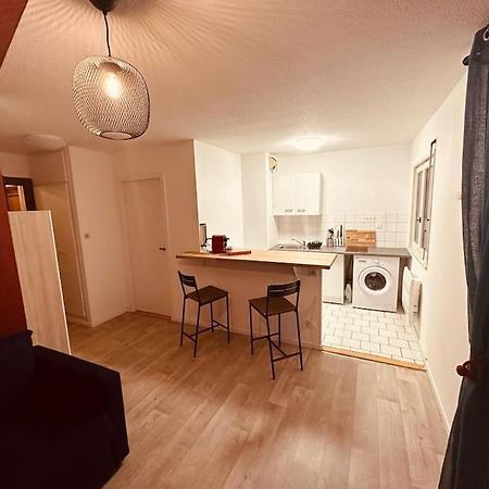 Apartament Studio Centre Avec Wifi Miluza Zewnętrze zdjęcie