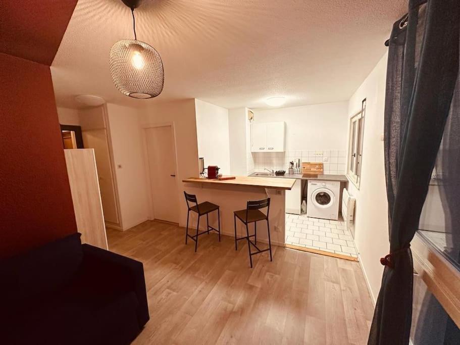 Apartament Studio Centre Avec Wifi Miluza Zewnętrze zdjęcie